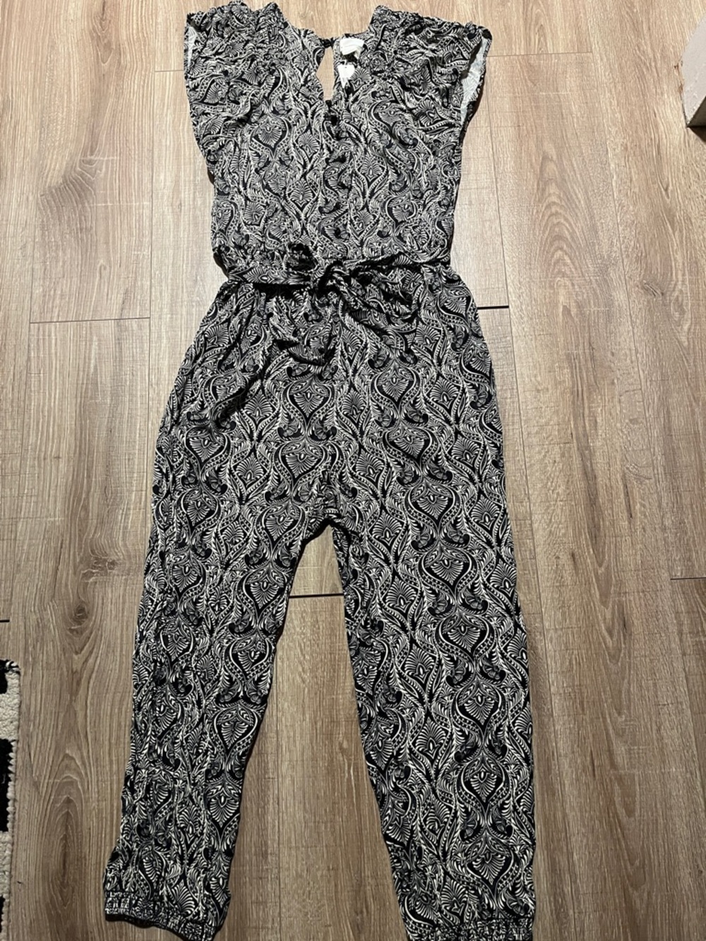 Anthropologie Black and White Paisley-Print Jumpsuit with Tie Waist Size 14